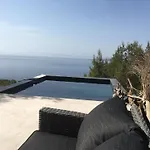 Sea View Eco House With Private Pool, 250M To Beach - Falcon View Hvar
