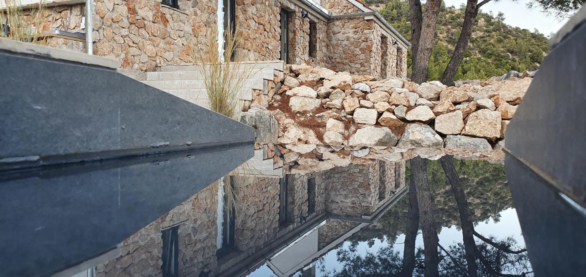 Sea View Eco House With Private Pool, 250m To - Falcon View Hvar Vila
